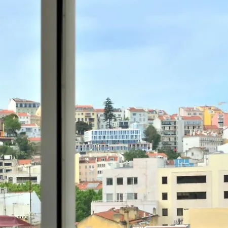 Sweet Suites Guesthouse Close To Famous Avenue Liberty