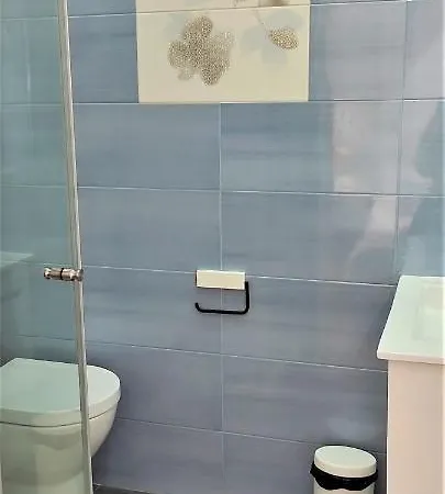 Sweet Suites Guesthouse Close To Famous Avenue Liberty