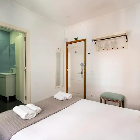 Sweet Suites Guesthouse Close To Famous Avenue Liberty