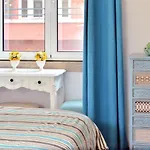 Sweet Suites Guesthouse Close To Famous Avenue Liberty Lisbon