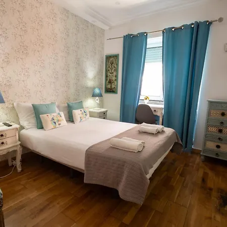 Πανσιόν Sweet Close To Famous Avenue Liberty