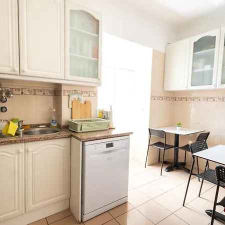 Πανσιόν Sweet Close To Famous Avenue Liberty 3*