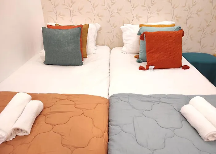 Sweet Close To Famous Avenue Liberty 招待所 Lisboa