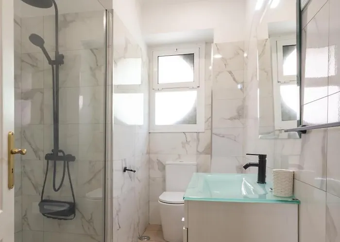 Sweet Close To Famous Avenue Liberty 招待所 Lisboa