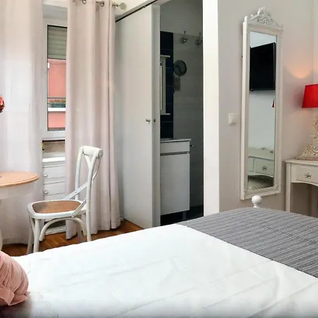Sweet Suites Guesthouse Close To Famous Avenue Liberty 3* Lisbon