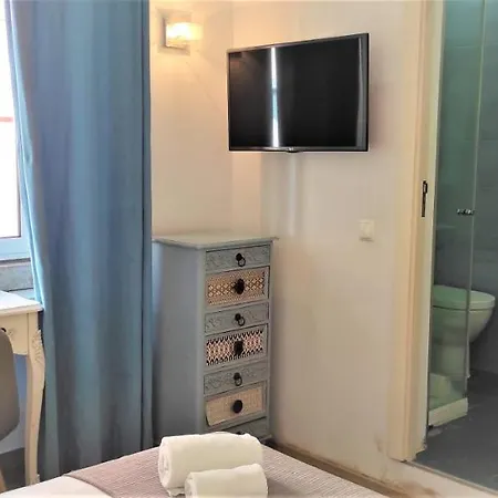 Guest house Sweet Suites Guesthouse Close To Famous Avenue Liberty