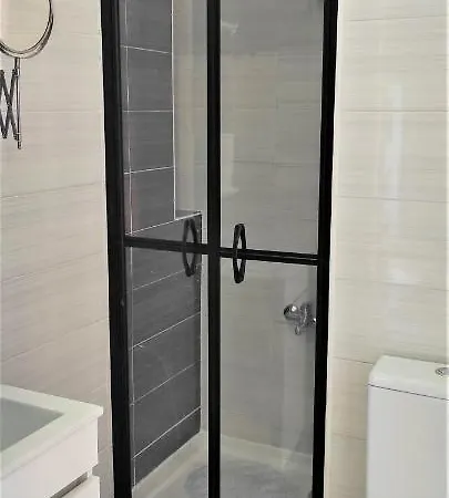 Guest house Sweet Suites Guesthouse Close To Famous Avenue Liberty Lisbon