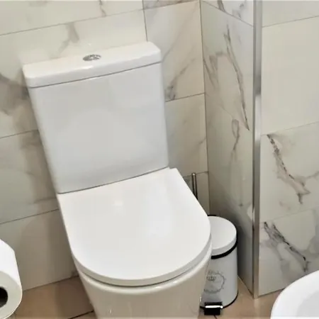 Guest house Sweet Suites Guesthouse Close To Famous Avenue Liberty Lisbon