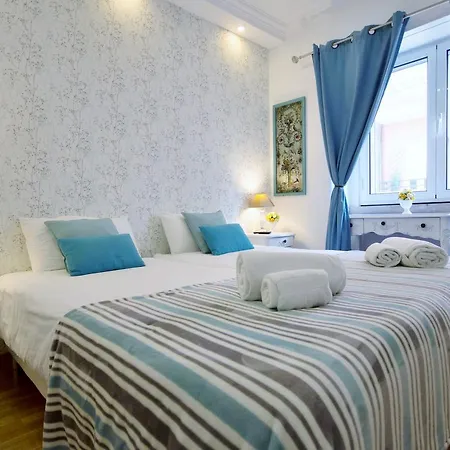 Sweet Suites Guesthouse Close To Famous Avenue Liberty Guest house