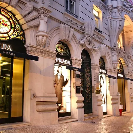 Sweet Suites Guesthouse Close To Famous Avenue Liberty 3* Lissabon